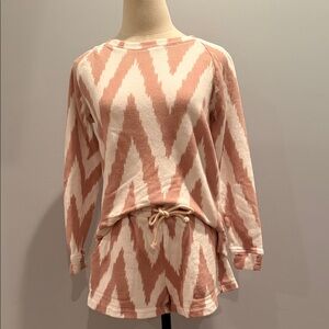 Lou & Grey Zigzag Lounge Set in Cream and Tan